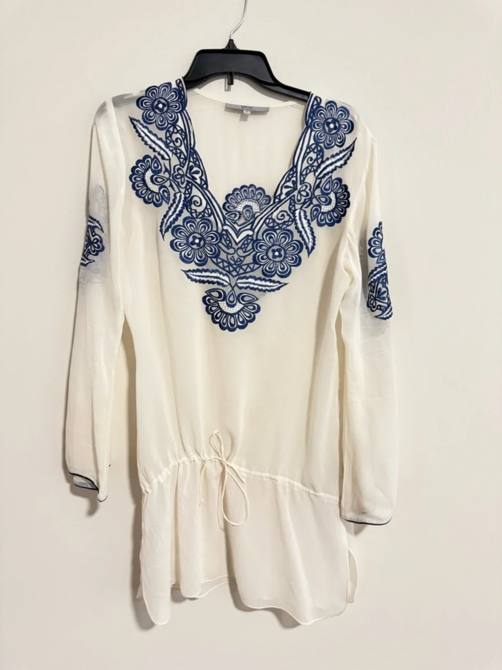 Tabla Tania Mohamed Coverup Tunic, Size Small, Very Good Condition.